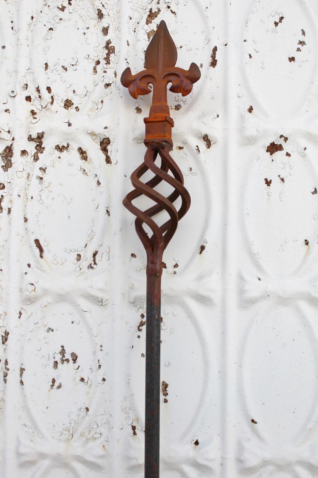 Enhance Your Garden Aesthetic with Beautiful Decorative Metal Stakes Enhance Your Garden Aesthetic with Beautiful Decorative Metal Stakes